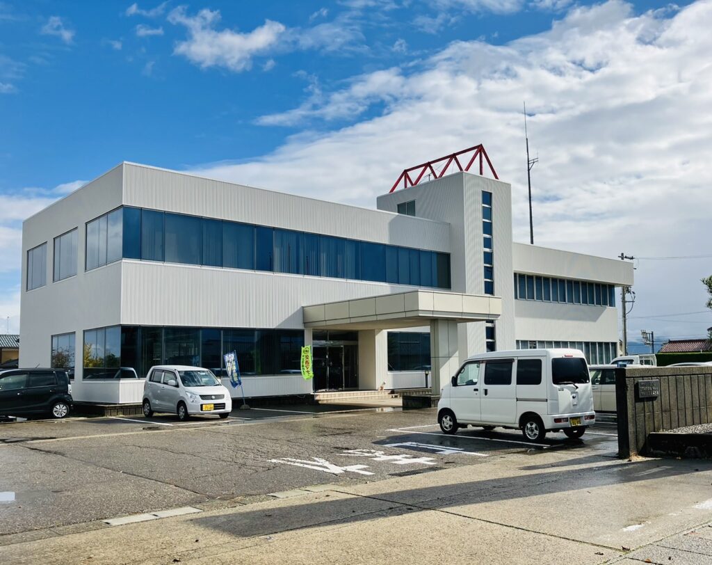 野手組社屋外観